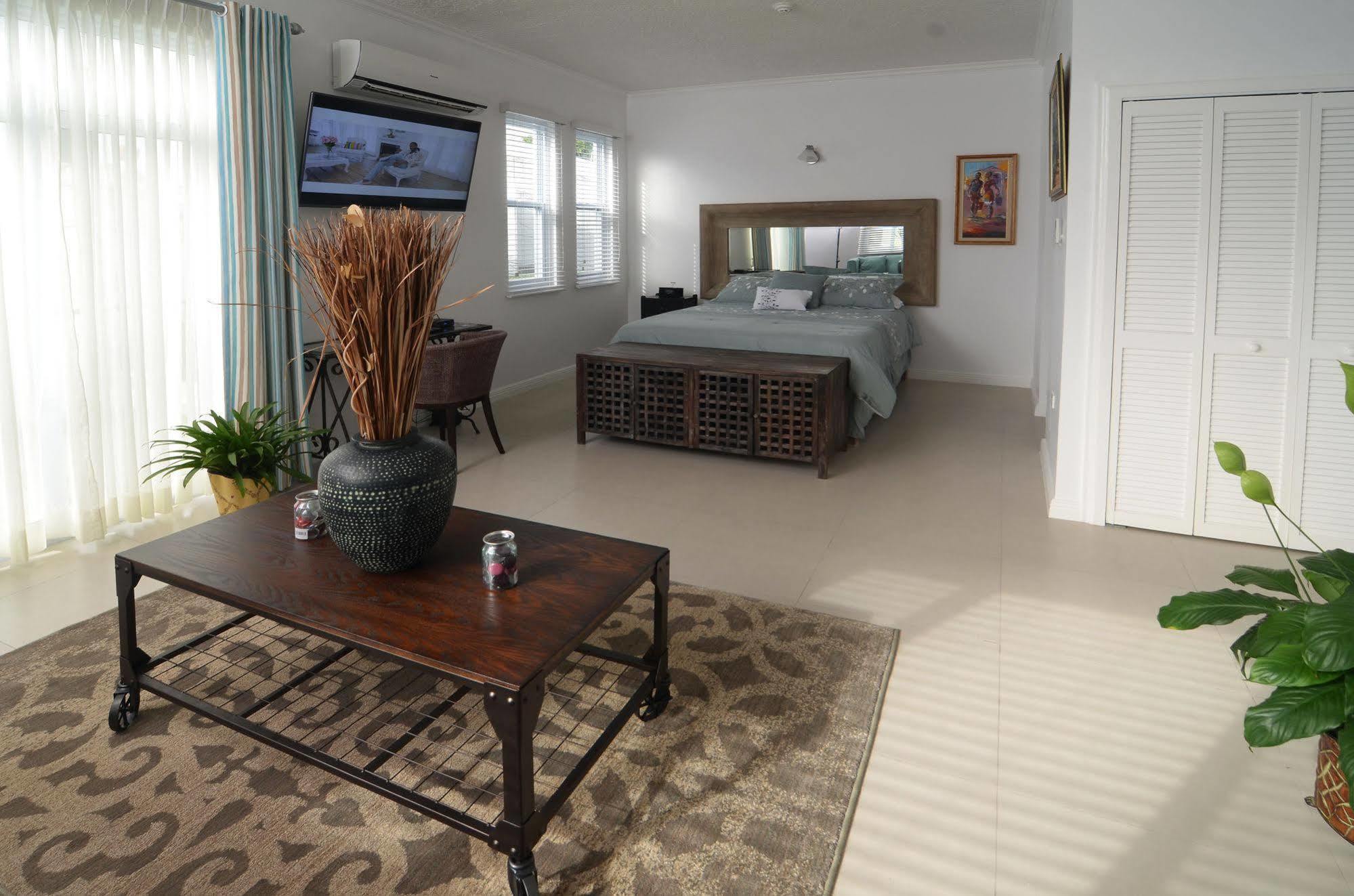 Kingsway New Kingston Guest Apartment II Luaran gambar