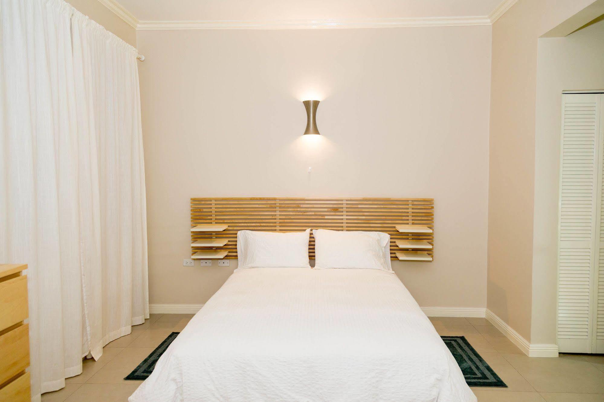 Kingsway New Kingston Guest Apartment II Luaran gambar