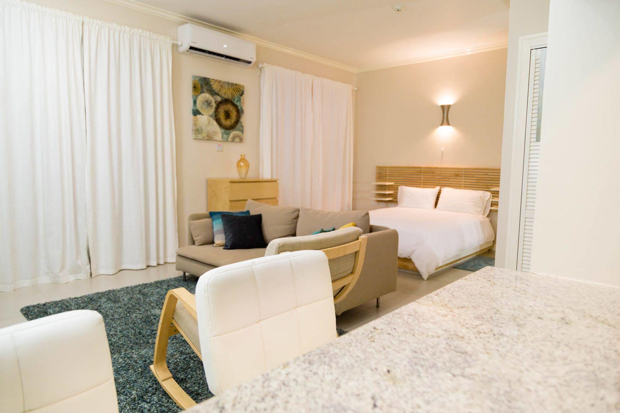 Kingsway New Kingston Guest Apartment II Luaran gambar