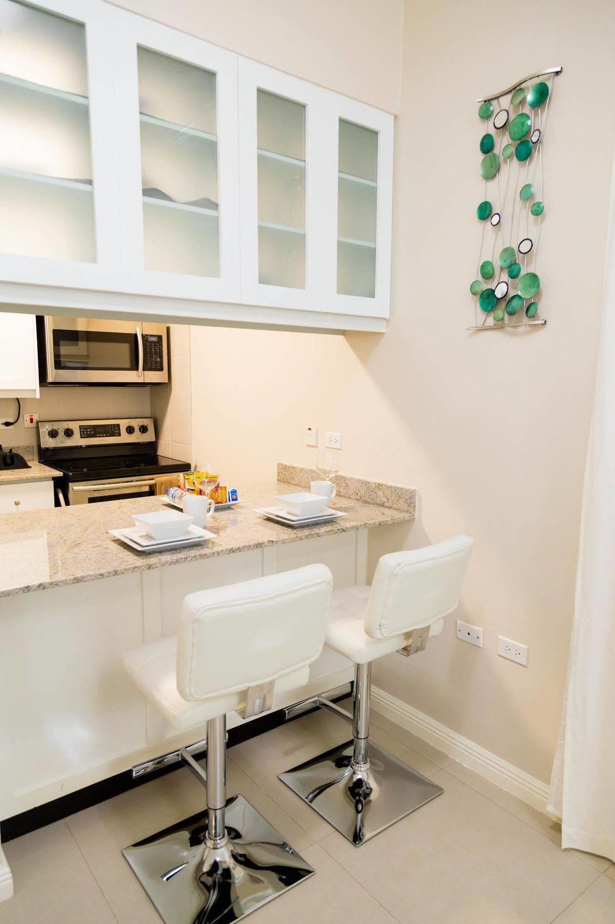 Kingsway New Kingston Guest Apartment II Luaran gambar